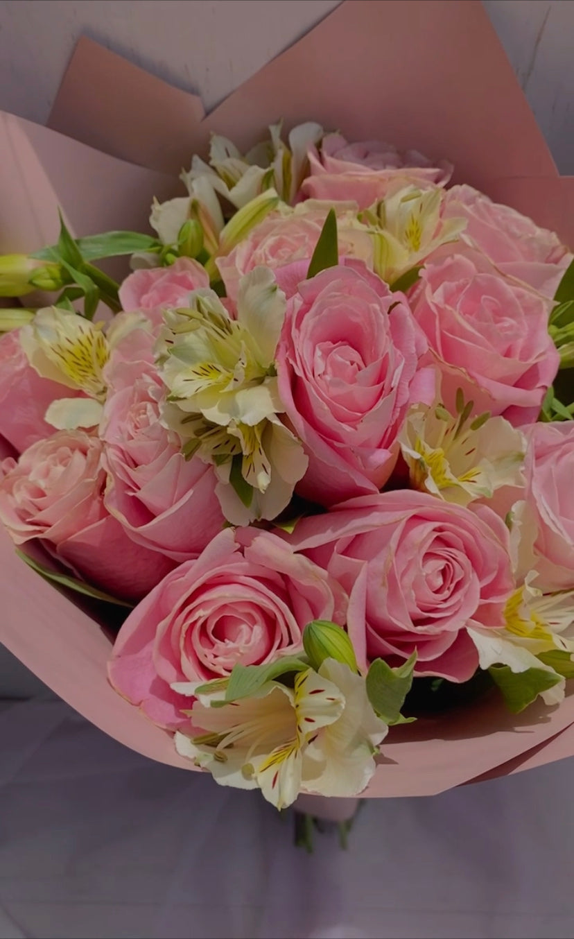 Ramo rosas